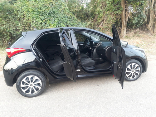 Hyundai HB20 1.6 Comfort Plus Flex 5p
