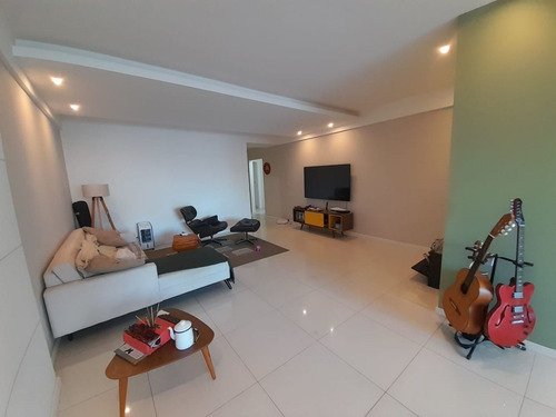 Imagem 4 de 30 de Murano Imobiliária Aluga Apartamento De 4 Quartos Em Itapuã, Vila Velha - Es. - 1009