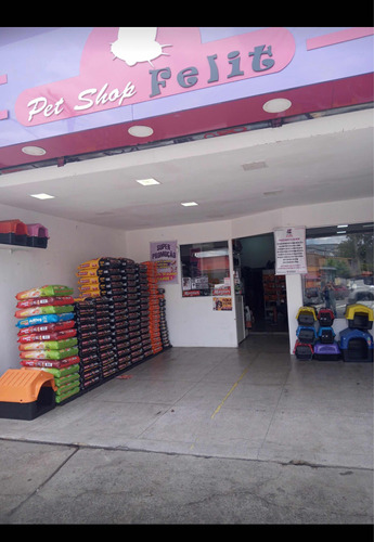 Pet Shop Com Banho E Tosa A 10 Anos No Local!