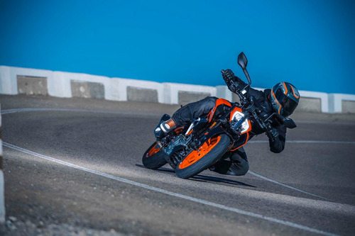 Moto 0km Naked Calle Pista Ktm Duke 390 Urquiza Motos