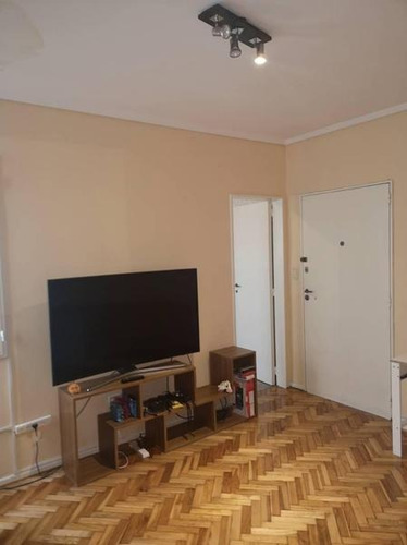 Imagen 7 de 25 de Venta Dpto. De 2 Amb, Luminoso, Muy Buen Estado, Excelente Ubicacion