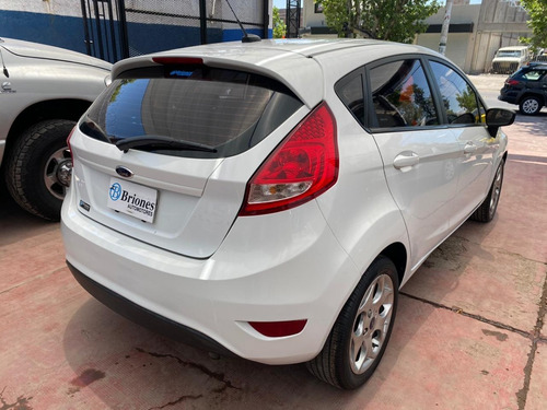 Ford Fiesta Kinetic 1.6 2013