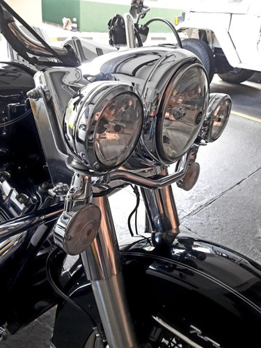 Harley Davidson Road King Classic