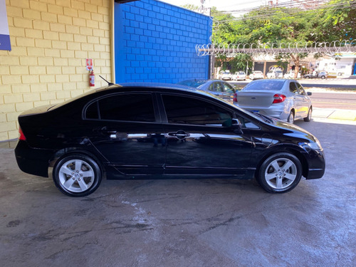 Imagem 8 de 11 de Honda Civic Sedan Lxl 1.8 Preto 2011