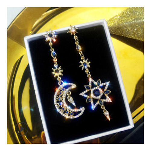 Pendientes Asimétricos En Forma De Estrella De Cinco Puntas