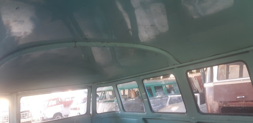 Imagem 6 de 13 de Kombi Corujinha Standard