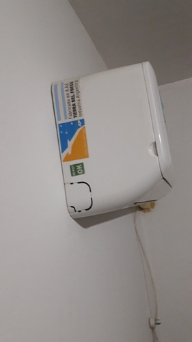 Aire Acondicionado De Pared Tipo Split. Standard Electric.