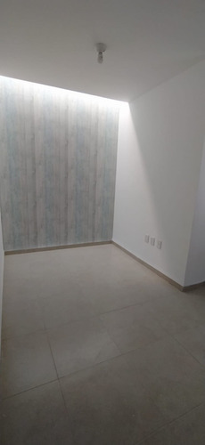 Imagen 6 de 22 de Casa En Renta En Priv. Vittanova, Sgs