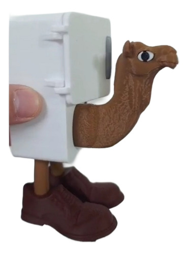 Figura Frigo Camello Brainrot Camello Refrigerador