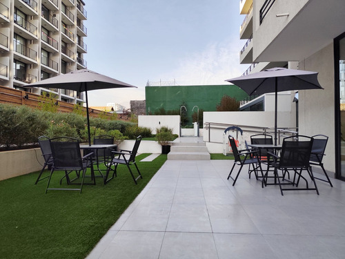 Edificio Av. Rodrigo De Araya (1 Est.) Vista Sur Piso 6