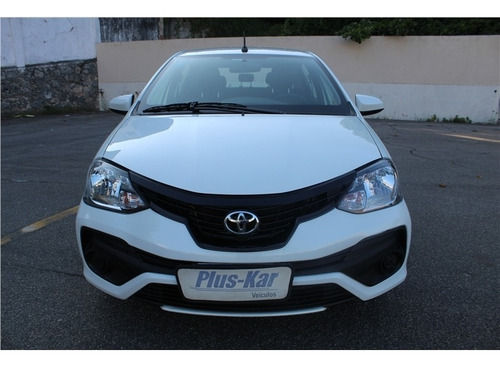 Imagem 3 de 10 de Toyota Etios 1.5 X Sedan 16v Flex 4p Automático