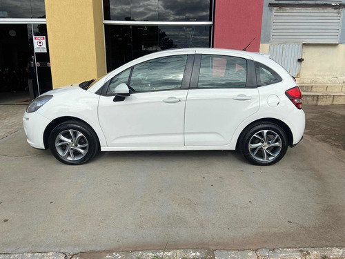 Imagem 6 de 14 de Citroën C3 2015 1.6 Vti 16v Tendance Flex Aut. 5p