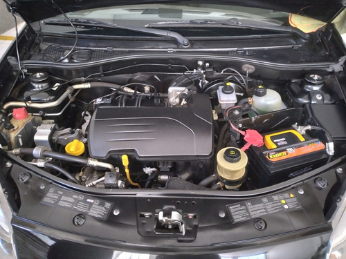 Renault Sandero 1.0