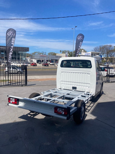 Imagen 8 de 17 de Maxus Edeliver 3 Chasis Cabina