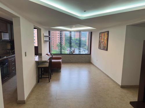 Apartamento En Alquiler En Colinas De La Tahona Baruta