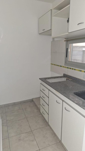 Oportunidad Departamento Tipo Duplex - Moreno Zona Residencial