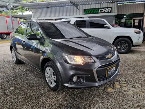 Chevrolet Sonic 1.6 Lt 4 p