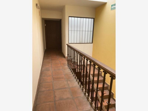 Imagen 2 de 10 de Oficina Comercial En Venta Irapuato Centro