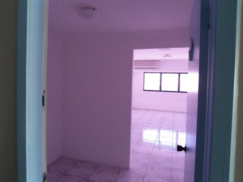 Imagem 1 de 6 de Sala Para Alugar Na Cidade De Fortaleza-ce - L3994