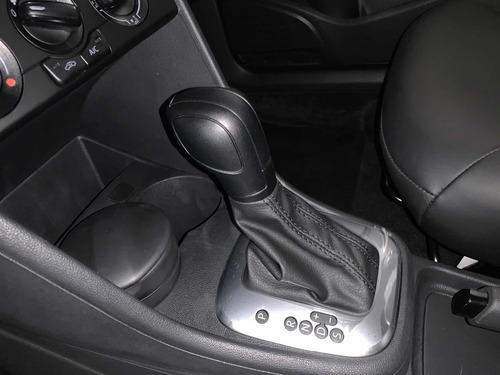 Imagen 13 de 15 de Volkswagen Vento 1.6 Starline At 2021