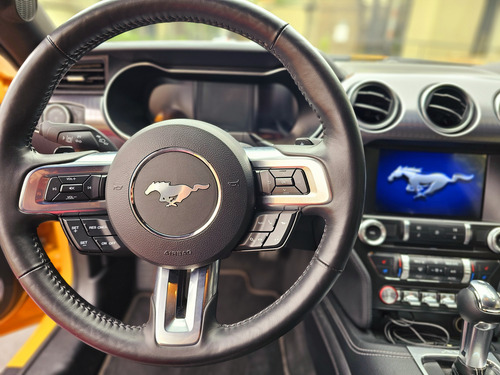 Ford Mustang 5.0 Mach 1 V8 2p