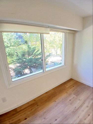 Apartamento En Venta De 3 Dormitorios En Pque Miramar