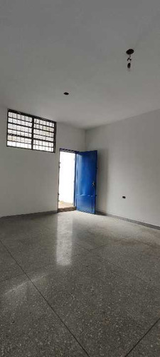 Imagen 6 de 8 de Local En Venta Tocuyito Municipio Libertador C-6521372
