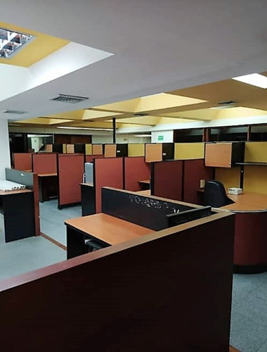 Imagen 2 de 11 de Pc Se Alquila Oficina 400m2 Sabana Grande