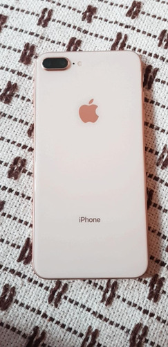 iPhone 8 Plus