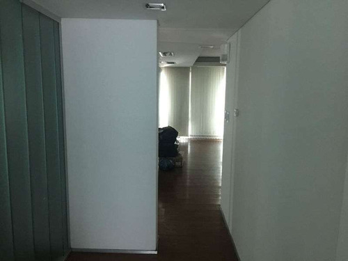 Oficina Premium - De Categoria - En Rivadavia Esq Av. Olmos