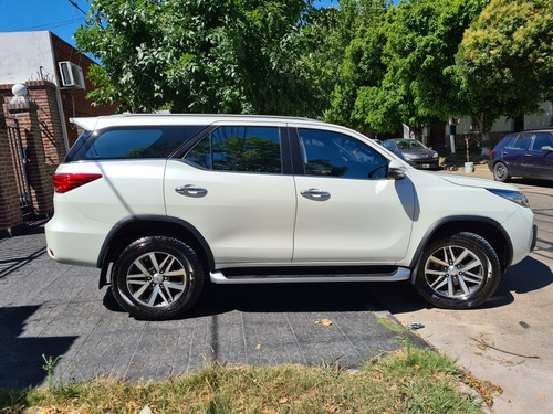 Toyota Sw4 2.8 Srx 177cv 4x4 7as At 2018