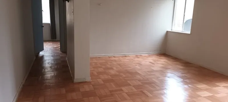 Imagen 2 de 18 de Esmeralda Piso De Parquet