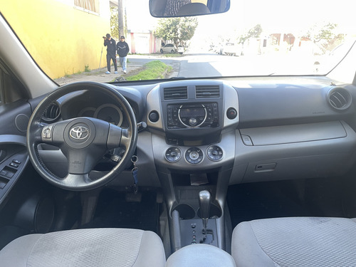 Toyota RAV4 2.4 4x2 At