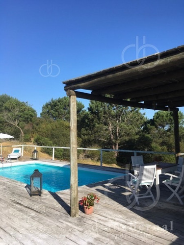 Imagen 4 de 18 de Casa De 3 Dormitorios, Parrillero Y Piscina. Arenas De Jose Ignacio- Ref: 54181