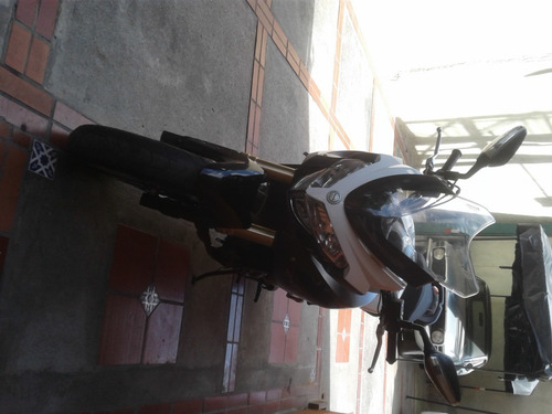 Imagen 6 de 14 de Benelli Tre-k 1130