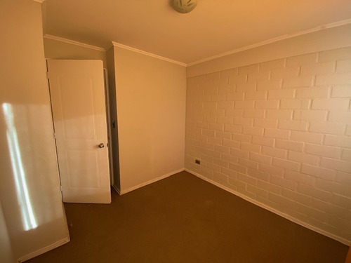 Casa De 2 Pisos 3d Y 2 Baños En Excelente Estado