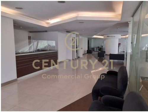 Imagen 5 de 5 de Arriendo Excelente Oficina De 420 M2 , Edificio Titaniu...