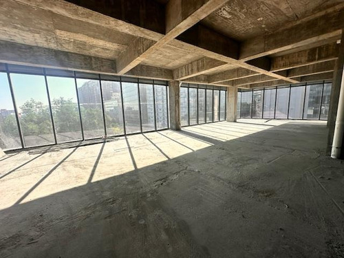 Granada Oficina Nueva De 240m2 En Ferrocarril De Cuernavaca, La Oficina Se Encuentra En Obra Gris (se Otorga Periodo De Gracia Para Acondicionarlo), Techos Muy Altos, 6 Lugares De Estacionamiento