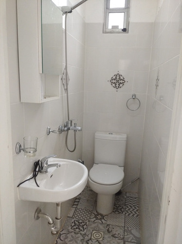 Apartamento En El Centro Con Renta Para Inversores!!