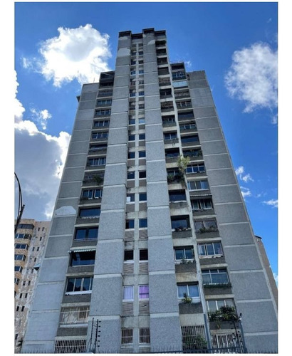 Venta. Apartamento. Santa Paula Caracas