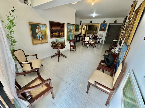 Apartamento En Bella Vista Norte, 2da Con Terraza
