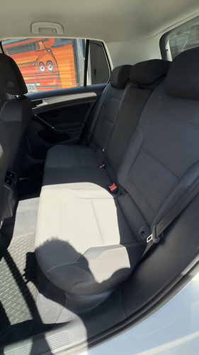 Volkswagen Golf 1.6 Trendline