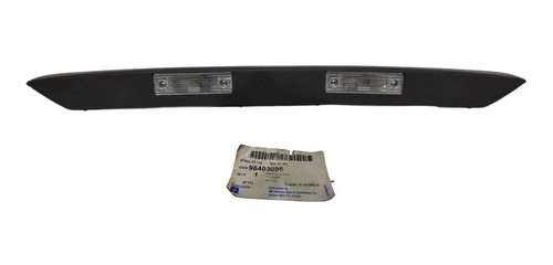 Manilla Platina Tapa Maleta Luz Placa Chevrolet Aveo