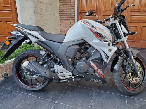 Yamaha Fz S Fi Doble Disco (no Honda Titan Rouser)