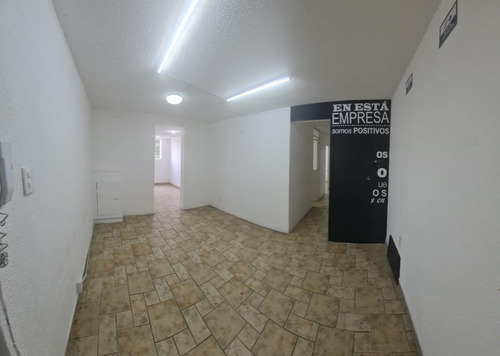 Imagen 2 de 17 de Oficina De 90mts, En El Segundo Piso