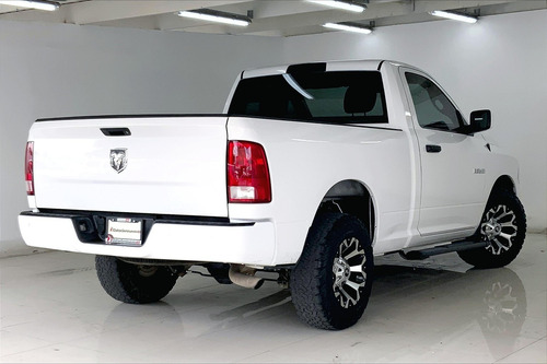 Imagen 13 de 25 de Ram Ram 1500 2 Pts St, V6, 36l, Ta, A/ac