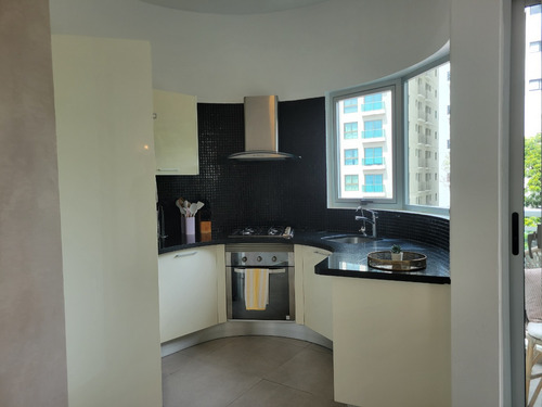 Foxpiantini.com - A326 | Alquiler De Apartamento Moderno En Piantini | Ubicación Premium Y Confort Garantizado