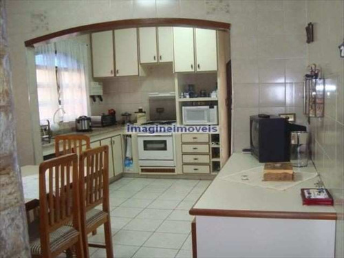 Imagem 9 de 17 de Sobrado No Carrão Com 4 Dorms, 3 Vagas, 130m² - So0173
