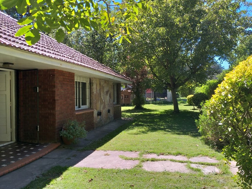 Alquilo De Mayo A Diciembre. Chalet Bosque Peralta Ramos