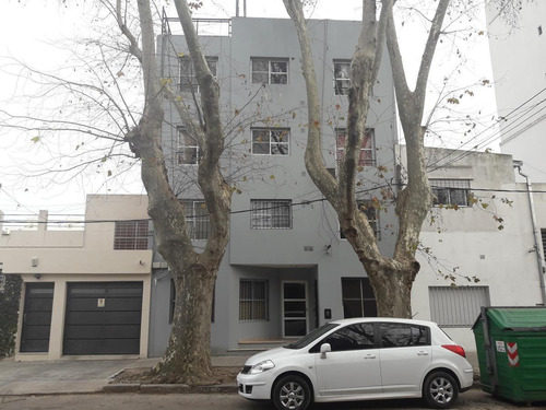 Imagen 1 de 10 de Crespo 1132 03 01